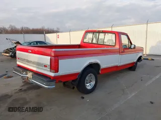 1994 Ford F-150 with VIN 1FTDF15Y0RLB45961, listed as a IAAI auction lot 41783519 with 230,365 mi miles. Bid and sale history available at carsss.com. Image 4.