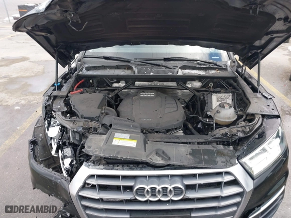 2018 Audi Q5 Premium Plus with VIN WA1BNAFY6J2228095, listed as a IAAI auction lot 41365264 with 75,191 mi miles. Bid and sale history available at carsss.com. Image 10.