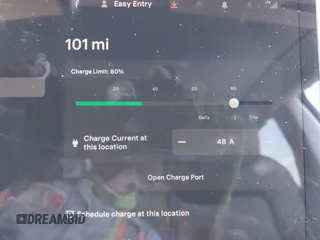 2023 Tesla Model Y Long Range z VIN 7SAYGDEE2PF863200, wystawiony jako IAAI lot #41805168 z przebiegiem 25 480 mil mil oraz . Historia ofert i sprzedaży dostępna na DreamBid. Obrazek 18.