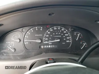 2003 Ford Ranger XL Fleet с VIN 1FTYR44VX3PA62975, выставлен на аукционе Copart как лот 53137065 с пробегом 123 435 миль миль и Списание • Salvage title. История ставок и продаж доступна на DreamBid. Изображение 9.