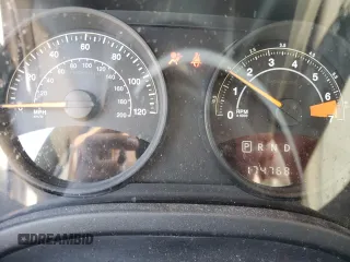 2016 Jeep Compass Sport с VIN 1C4NJCBA1GD612124, выставлен на аукционе Copart как лот 65743893 с пробегом 174 768 миль миль и Списание • Salvage title. История ставок и продаж доступна на DreamBid. Изображение 9.