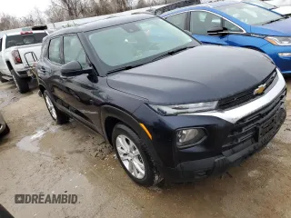 2021 Chevrolet TrailBlazer LS with VIN KL79MMS21MB086136, listed as a Copart auction lot 82045263 with 27,163 mi miles and Salvage Title. Bid and sale history available at DreamBid. Image 4.
