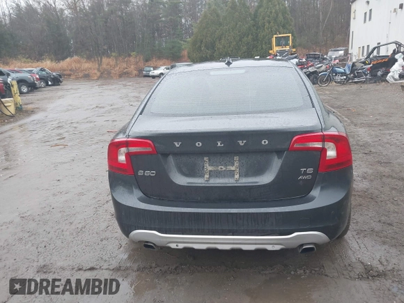 2012 Volvo S60 T6 with VIN YV1902FH4C2057577, listed as a IAAI auction lot 40925761 with 113,682 mi miles. Bid and sale history available at carsss.com. Image 16.
