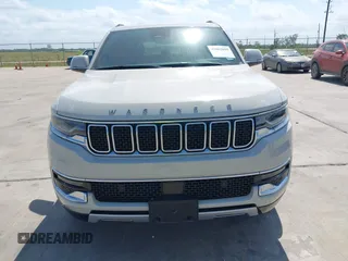 2022 Jeep Wagoneer Series II with VIN 1C4SJUBT2NS181344, listed as a IAAI auction lot 42062809 with 40,389 mi miles and . Bid and sale history available at DreamBid. Image 12.