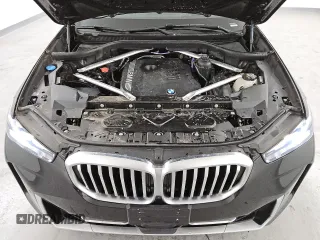 2025 BMW X5 xDrive40i with VIN 5UX23EU01S9W25124, listed as a Copart auction lot 49742835 with 35,175 mi miles and Clean Title. Bid and sale history available at carsss.com. Image 12.