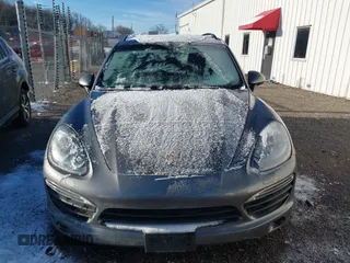 2013 Porsche Cayenne S с VIN WP1AB2A28DLA86543, выставлен на аукционе IAAI как лот 41764426 с пробегом 105 814 миль миль и . История ставок и продаж доступна на DreamBid. Изображение 12.