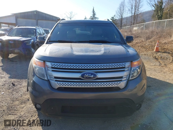 2013 Ford Explorer XLT with VIN 1FM5K7D84DGA86611, listed as a IAAI auction lot 41765690 with 189,794 mi miles. Bid and sale history available at carsss.com. Image 13.