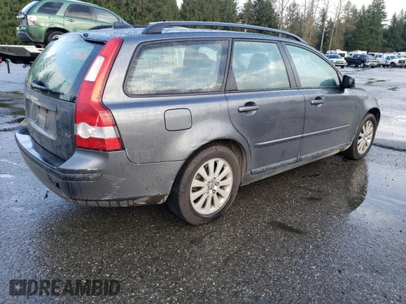 2007 Volvo V50 2.4L with VIN YV1MW382972311233, listed as a Copart auction lot 85242804 with 148,226 mi miles and Salvage Title. Bid and sale history available at carsss.com. Image 3.