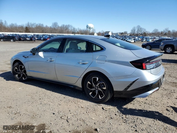 2024 Hyundai Sonata SEL with VIN KMHL64JA7RA351873, listed as a Copart auction lot 49029835 with 23,418 mi miles and Salvage Title. Bid and sale history available at carsss.com. Image 2.