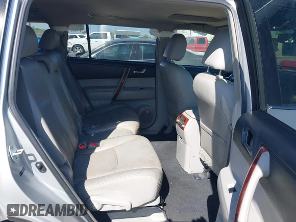 2012 Toyota Highlander Limited with VIN JTEDC3EH6C2007841, listed as a IAAI auction lot 41766616 with 128,089 mi miles and . Bid and sale history available at DreamBid. Image 8.
