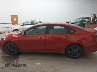 2020 Kia Forte GT-Line with VIN 3KPF34AD3LE261063, listed as a IAAI auction lot 41591603 with 74,898 mi miles. Bid and sale history available at carsss.com. Image 14.