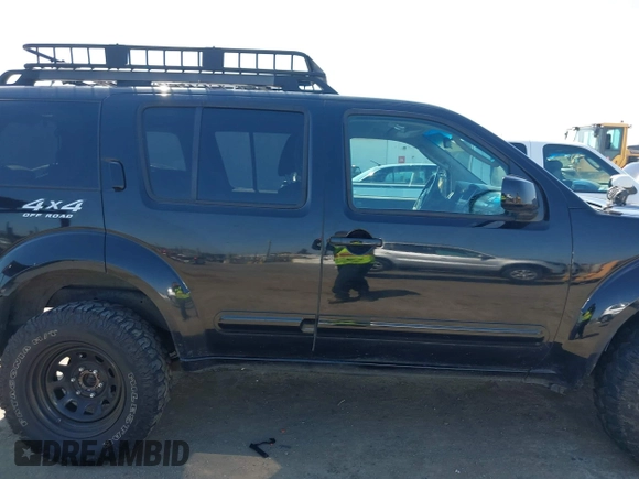 2010 Nissan Pathfinder LE with VIN 5N1AR1NB4AC603331, listed as a IAAI auction lot 42172929 with 135,884 mi miles and . Bid and sale history available at DreamBid. Image 13.
