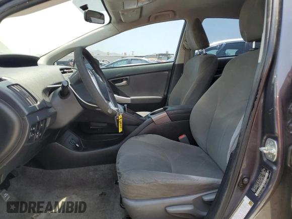 2014 Toyota Prius with VIN JTDKN3DP1E3056795, listed as a Copart auction lot 61605975 with 211,392 mi miles and Salvage title. Bid and sale history available at DreamBid. Image 7.