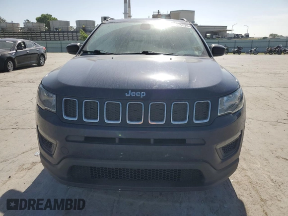 2020 Jeep Compass Sport с VIN 3C4NJCAB8LT169629, выставлен на аукционе Copart как лот 57229625 с пробегом 115 461 миль миль и Списание • Salvage title. История ставок и продаж доступна на DreamBid. Изображение 5.