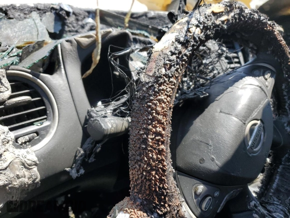 2014 Nissan Pathfinder SL with VIN 5N1AR2MM0EC700931, listed as a Copart auction lot 55628675 with Not provided miles and Salvage title. Bid and sale history available at DreamBid. Image 9.