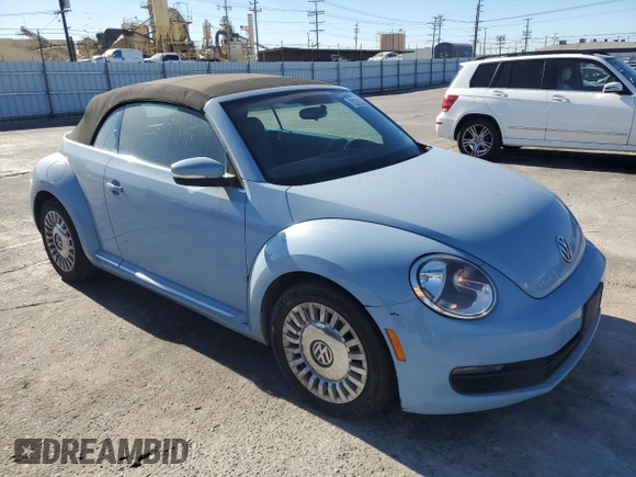 2013 Volkswagen Beetle 2.5L with VIN 3VW5P7AT9DM812173, listed as a Copart auction lot 78222574 with 153,702 mi miles and Salvage Title. Bid and sale history available at DreamBid. Image 4.