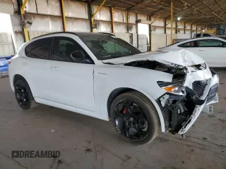 2022 Alfa Romeo Stelvio Ti with VIN ZASPAKBN7N7D25427, listed as a Copart auction lot 45980975 with 58,154 mi miles and Salvage Title. Bid and sale history available at carsss.com. Image 4.