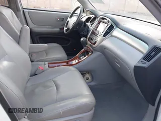 2007 Toyota Highlander w/3rd Row z VIN JTEEP21AX70209966, wystawiony jako IAAI lot #41740667 z przebiegiem 113 262 mil mil oraz . Historia ofert i sprzedaży dostępna na DreamBid. Obrazek 5.