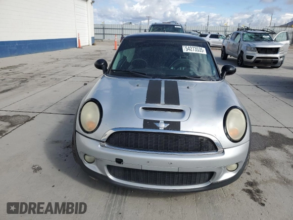 2008 MINI Hardtop S with VIN WMWMF73598TT87302, listed as a Copart auction lot 54273535 with 150,683 mi miles and Salvage Title. Bid and sale history available at DreamBid. Image 5.