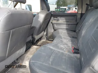 2018 Ram 2500 Tradesman with VIN 3C7WR4HJ0JG387749, listed as a IAAI auction lot 41750102 with 134,986 mi miles. Bid and sale history available at carsss.com. Image 7.