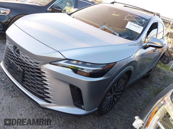 2024 Lexus RX 350h z VIN 2T2BBMCAXRC036064, wystawiony jako IAAI lot #41344207 z przebiegiem 9389 mil mil oraz . Historia ofert i sprzedaży dostępna na DreamBid. Obrazek 2.