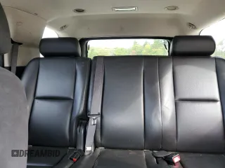 2009 Chevrolet Tahoe Special Service z VIN 1GNFK03069R234191, wystawiony jako Copart lot #56133205 z przebiegiem 162 916 mil mil oraz Czysty tytuł • Clean title. Historia ofert i sprzedaży dostępna na DreamBid. Obrazek 10.