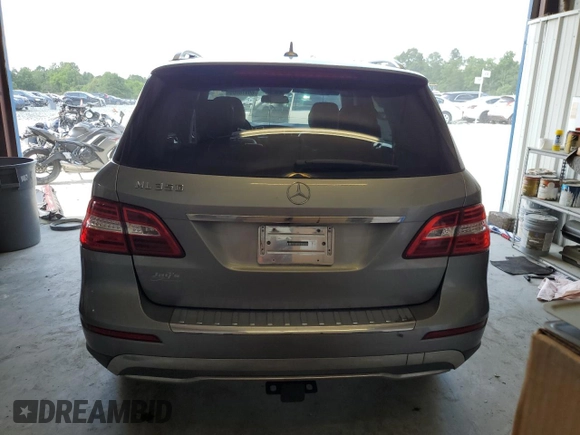 2013 Mercedes-Benz M 350 with VIN 4JGDA5JB3DA189878, listed as a Copart auction lot 60478005 with 247,317 mi miles and Clean title. Bid and sale history available at DreamBid. Image 6.