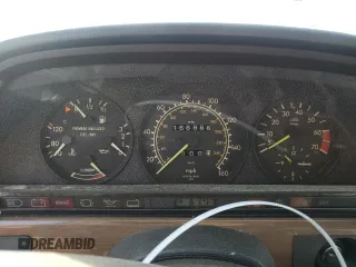 1989 Mercedes-Benz 420 with VIN WDBCA35E0KA488250, listed as a Copart auction lot 81564394 with 166,966 mi miles and Clean Title. Bid and sale history available at carsss.com. Image 9.