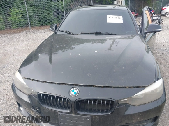 2013 BMW 3 Series 328i xDrive with VIN WBA3B5C55DF596041, listed as a IAAI auction lot 42348070 with Not provided miles and . Bid and sale history available at DreamBid. Image 10.