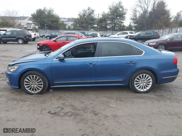 2016 Volkswagen Passat 1.8T SE w/Technology with VIN 1VWBS7A32GC018266, listed as a IAAI auction lot 41425924 with 129,809 mi miles. Bid and sale history available at carsss.com. Image 14.
