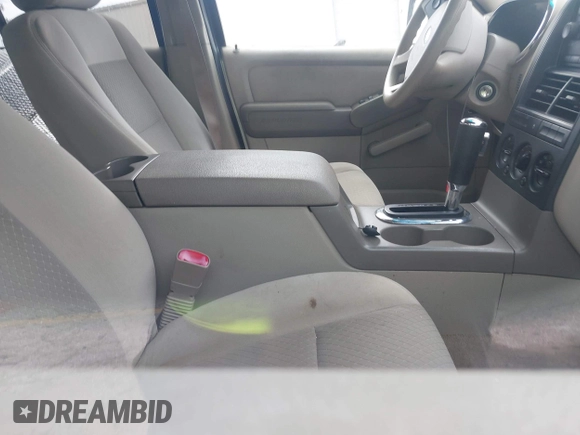2006 Ford Explorer XLS with VIN 1FMEU62E56UA33188, listed as a IAAI auction lot 42271171 with 164,637 mi miles and . Bid and sale history available at DreamBid. Image 5.