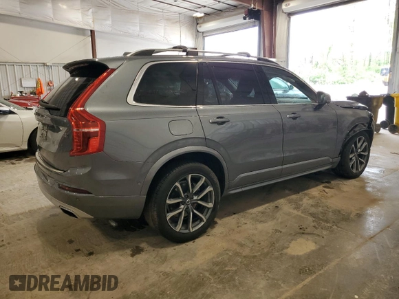 2019 Volvo XC90 Momentum z VIN YV4A22PK8K1499707, wystawiony jako Copart lot #59405905 z przebiegiem 51 046 mil mil oraz Szkoda całkowita • Salvage title. Historia ofert i sprzedaży dostępna na DreamBid. Obrazek 3.