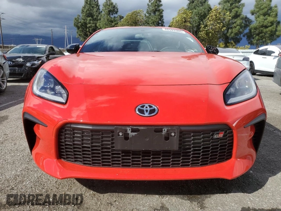 2024 Toyota 86 with VIN JF1ZNBB1XR9754144, listed as a Copart auction lot 48593365 with 5,057 mi miles and Salvage Title. Bid and sale history available at DreamBid. Image 5.