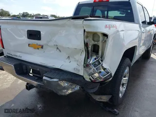 2015 Chevrolet Silverado 1500 LTZ with VIN 3GCUKSEC6FG435135, listed as a IAAI auction lot 41680508 with 207,386 mi miles. Bid and sale history available at carsss.com. Image 6.
