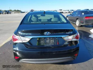 2013 Hyundai Sonata Hybrid Limited with VIN KMHEC4A40DA090333, listed as a IAAI auction lot 41479624 with 164,745 mi miles. Bid and sale history available at carsss.com. Image 17.