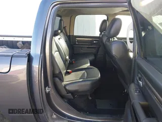 2016 Ram 1500 Sport z VIN 1C6RR7MT9GS151662, wystawiony jako IAAI lot #41824580 z przebiegiem 200 122 mil mil oraz . Historia ofert i sprzedaży dostępna na DreamBid. Obrazek 8.