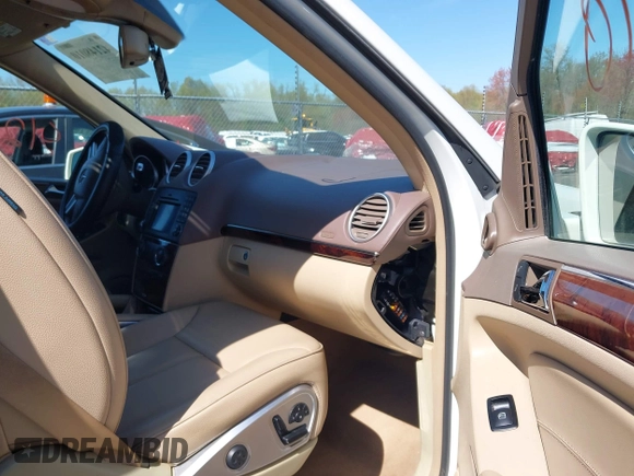 2011 Mercedes-Benz GL-Class GL 450 with VIN 4JGBF7BE4BA667350, listed as a IAAI auction lot 42148010 with 253,571 mi miles. Bid and sale history available at carsss.com. Image 5.