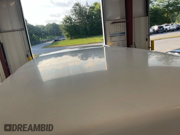 2011 Ford F-350 XL with VIN 1FTBF3A68BEC07804, listed as a IAAI auction lot 42621182 with 199,734 mi miles and . Bid and sale history available at DreamBid. Image 12.