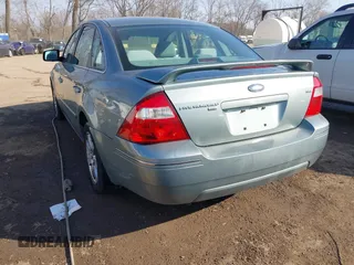2006 Ford Five Hundred SEL with VIN 1FAFP27196G100488, listed as a IAAI auction lot 41781274 with 170,232 mi miles. Bid and sale history available at carsss.com. Image 3.