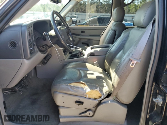 2005 Chevrolet Suburban LT with VIN 1GNFK16Z05J102150, listed as a Copart auction lot 46574355 with 268,251 mi miles and Salvage title. Bid and sale history available at DreamBid. Image 7.