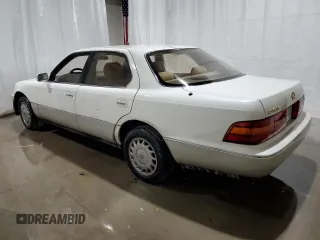 1992 Lexus LS z VIN JT8UF11E9N0108588, wystawiony jako Copart lot #74791454 z przebiegiem 122 586 mil mil oraz Szkody całkowita. Historia ofert i sprzedaży dostępna na DreamBid. Obrazek 2.