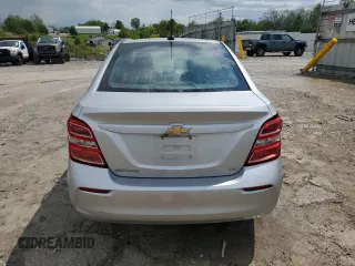 2017 Chevrolet Sonic LT z VIN 1G1JD5SH9H4122507, wystawiony jako Copart lot #55165265 z przebiegiem 173 818 mil mil oraz Szkoda całkowita • Salvage title. Historia ofert i sprzedaży dostępna na DreamBid. Obrazek 6.