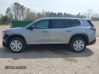2024 GMC Acadia FWD Elevation z VIN 1GKENKKS1RJ185933, wystawiony jako IAAI lot #41893217 z przebiegiem 17 150 mil mil oraz . Historia ofert i sprzedaży dostępna na DreamBid. Obrazek 15.