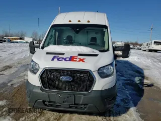 2021 Ford Transit Cargo с VIN 1FTBF4U88MKA91558, выставлен на аукционе Copart как лот 41597595 с пробегом 83 661 миль миль и Списание • Salvage title. История ставок и продаж доступна на DreamBid. Изображение 12.