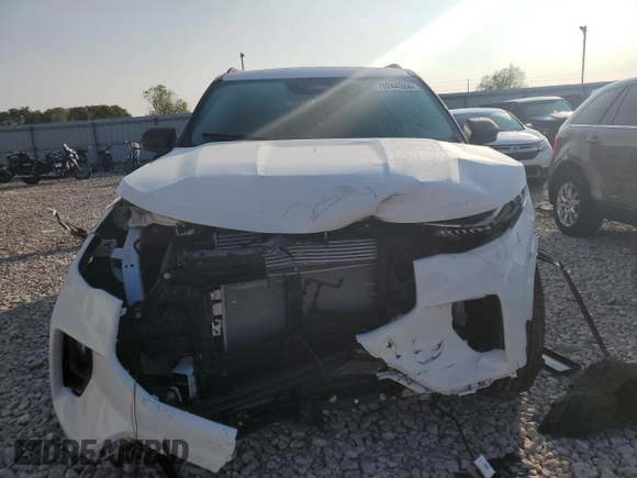 2025 Ford Explorer Active with VIN 1FMUK8DH8SGA33490, listed as a Copart auction lot 70244324 with 79 mi miles and Salvage Title. Bid and sale history available at carsss.com. Image 5.