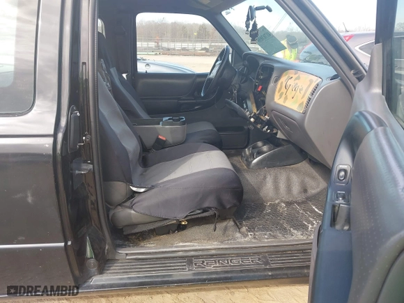 2002 Ford Ranger XL Fleet with VIN 1FTYR44U22TA29871, listed as a IAAI auction lot 41703850 with 181,172 mi miles. Bid and sale history available at carsss.com. Image 5.