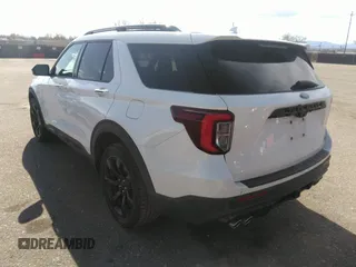 2020 Ford Explorer ST with VIN 1FM5K8GC0LGB11671, listed as a IAAI auction lot 41775713 with 86,132 mi miles and . Bid and sale history available at DreamBid. Image 3.
