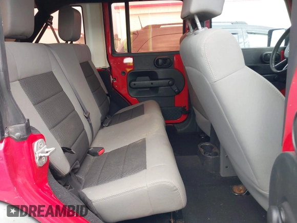 2008 Jeep Wrangler Unlimited X with VIN 1J4GA39138L550936, listed as a IAAI auction lot 41333939 with 181,936 mi miles and . Bid and sale history available at DreamBid. Image 8.