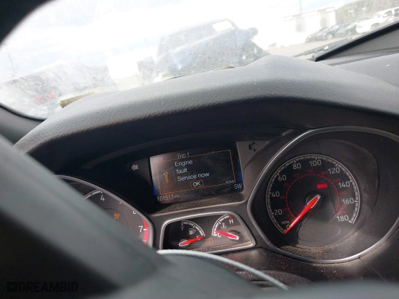 2015 Ford Focus ST with VIN 1FADP3L94FL323828, listed as a IAAI auction lot 41650672 with 101,511 mi miles. Bid and sale history available at carsss.com. Image 7.