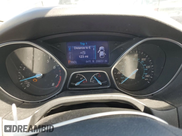 2013 Ford Focus SE with VIN 1FADP3F25DL105795, listed as a Copart auction lot 55030665 with 208,231 mi miles and Salvage Title. Bid and sale history available at carsss.com. Image 9.